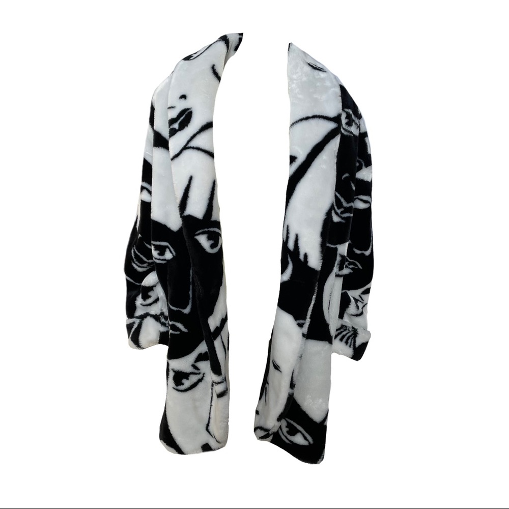 Donnybrook faces coat